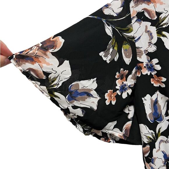 ALTAR’D STATE High Low Floral Wrap Dress Size Small - Picture 3 of 9